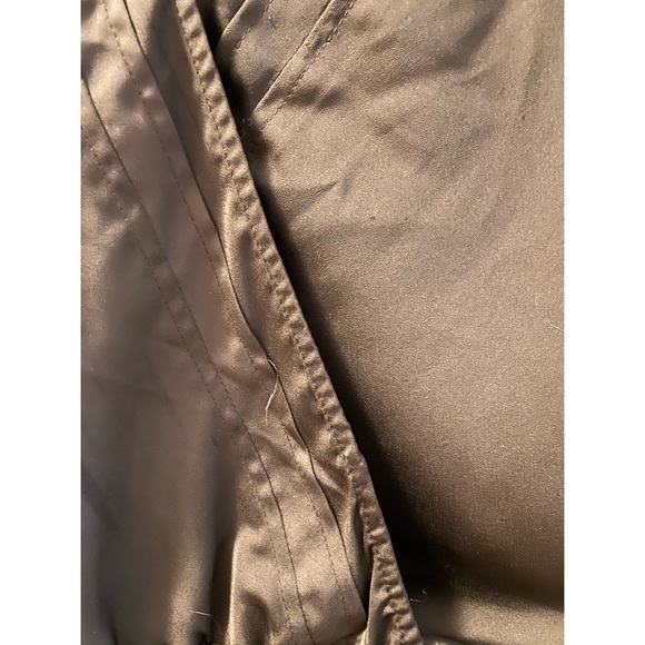 Green Satin Short Sleeve Top - Picture 5 of 7